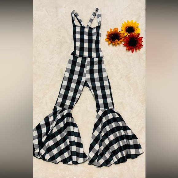 Buffalo plaid jumpsuit - Picture 2 of 5